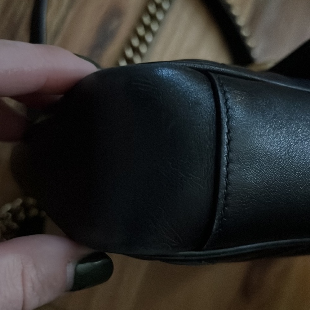 100% authentic Gucci marmont black leather handbag with gold chain hardware - Picture 10 of 15